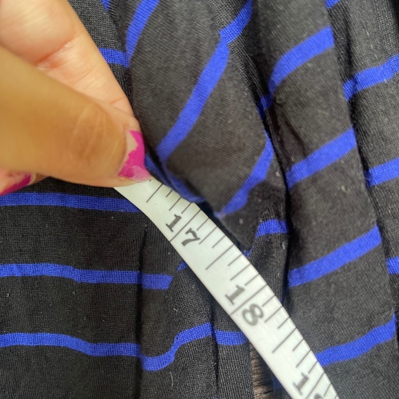 Cable & Gauge Striped Button-Sleeve Top (M) - Picture 3 of 6